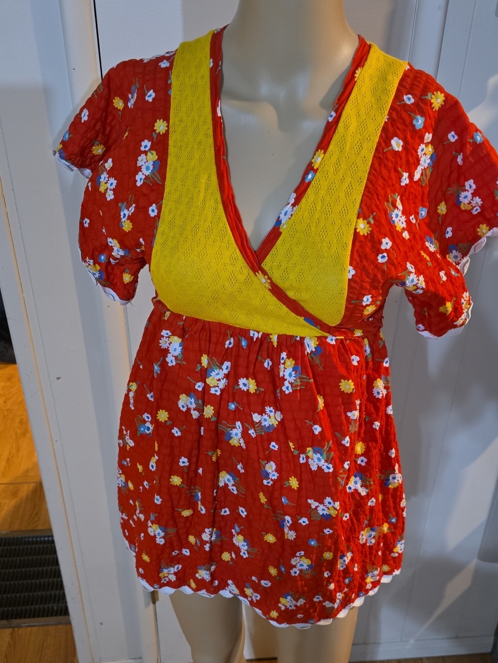 Late 1960's Daffy Floral Red Tunic with Yellow Contrast Panel